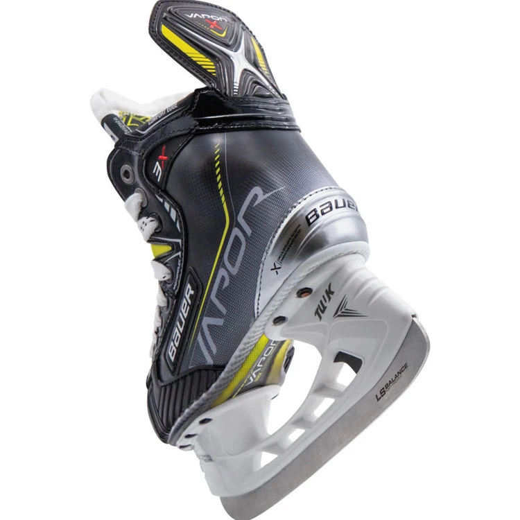 Bauer Vapor 3X Ice Hockey Skate - Junior 2 Bauer Vapor 3X Ice Hockey Skate - Junior - Image 2